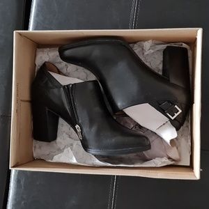 Clark's Black Leather Kalea Gillian Shoes size 8